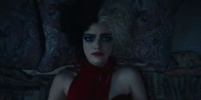 Emma Stone Hóa "joker Nữ" Xinh Khét Lẹt, Đi Đồ Sát Chó Con Ở Trailer Cruella - Phim Về Phản Diện Của 101 Chú Chó Đốm