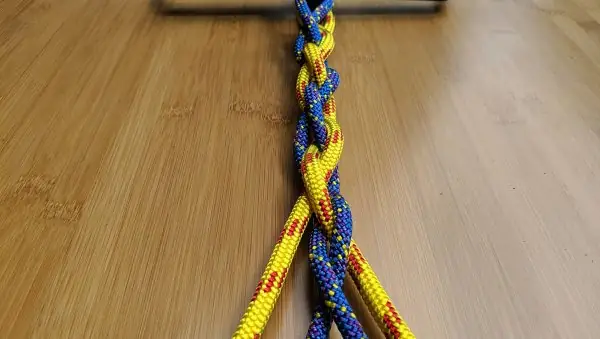 Cách Làm Dây Xích Cho Nhiều Màu Cho Thú Cưng Của Bạn Cách Làm Dây Xích Cho Nhiều Màu Cho Thú Cưng Của Bạn