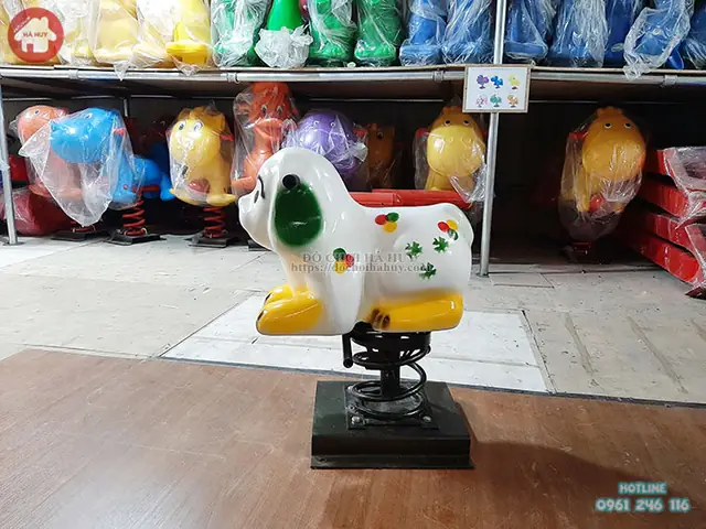 Một Số Hình Ảnh Sản Phẩm Thú Nhún Lò Xo Con Chó Đốm Nhựa Composite: