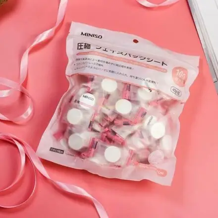 Chó Mặt Xệ Dễ Thương