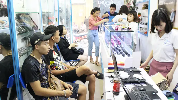 Quy Trình Thiết Kế Và Sản Xuất Vòng Tay Đôi Bạc Tại Trang Sức Tnj