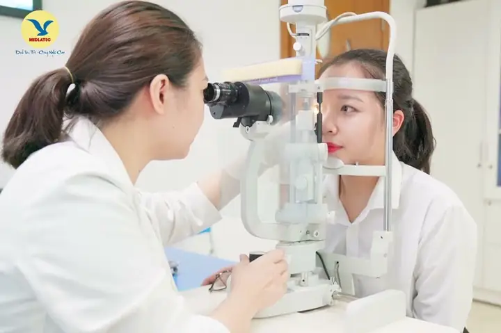 Làm Sao Để Phòng Ngừa Gân Đỏ Nổi Trong Mắt?