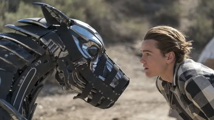 [review] A-x-l Chú Chó Robot - Đáng Lẽ Đã Có Thể Hay Hơn