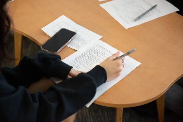 Hướng Dẫn Chọn Sách Huấn Luyện Chó Nghe Lời Hiệu Quả Nhất