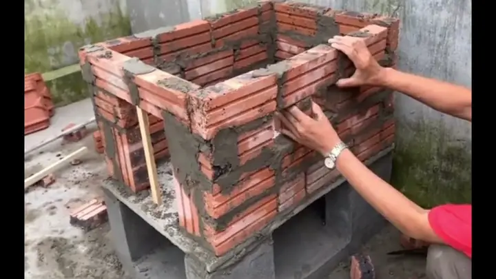 Bước 2: Xây Chuồng Chó Bằng Gạch