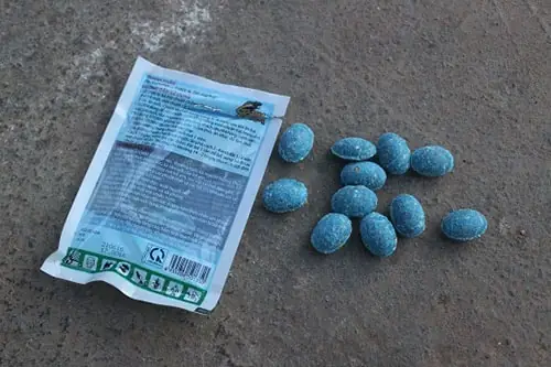 Bả Chó Ngửi Cũng Chết