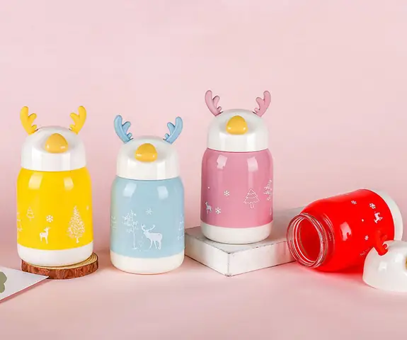 Bình Nước Tai Hươu Lõi Thuỷ Tinh Bọc Nhựa 380ml Tiện Lợi