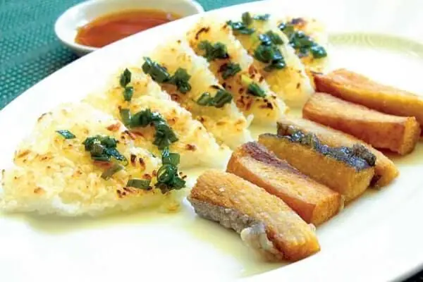 Món Ngon Từ Khô Cá Lóc Biển Hồ Campuchia