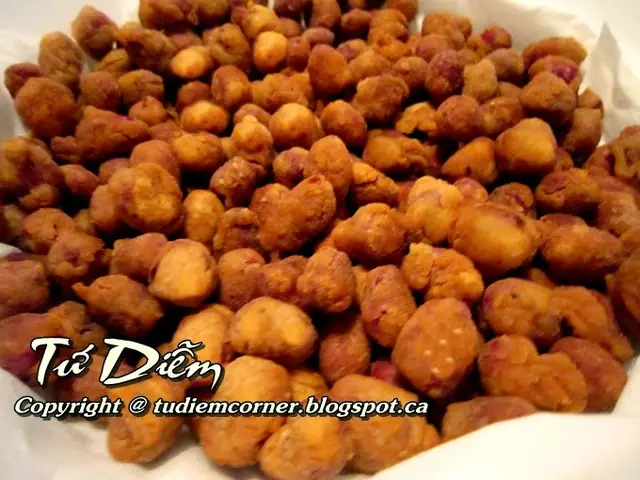 Cá Chép Phụng Ăn Gì? Hướng Dẫn Nuôi Cá Chép Phụng Sạch, Phát Triển Tốt