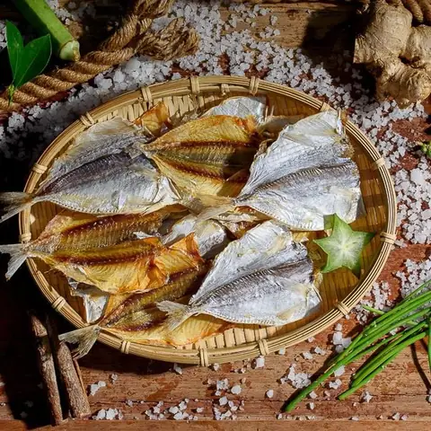 Đặc Điểm Nổi Bật Của Khô Cá Chỉ Vàng Tại Vove