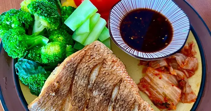 Cách Làm Món Bữa Trưa Keto Với Cá Diêu Hồng Biển Chiên Và ...