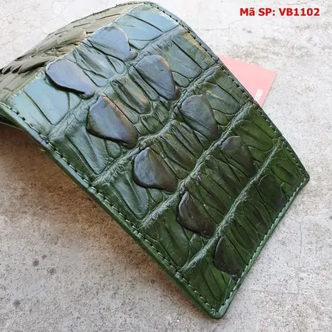Hình Ảnh Chi Tiết Sản Phẩm Ví Da Cá Sấu Ngang Da Đuôi 1 Mặt Màu Xanh Lá Và Combo