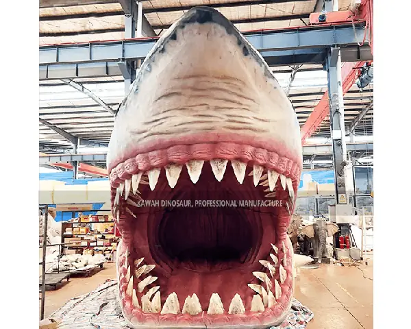 Tượng Đầu Cá Mập Megalodon Khổng Lồ Chân Thực Với Các Chi Tiết ... Tượng Đầu Cá Mập Megalodon Khổng Lồ Chân Thực Với Các Chi Tiết ...
