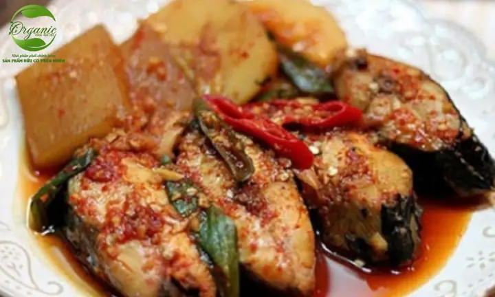 Cá Nâu Kho Củ Cải Cá Nâu Kho Củ Cải