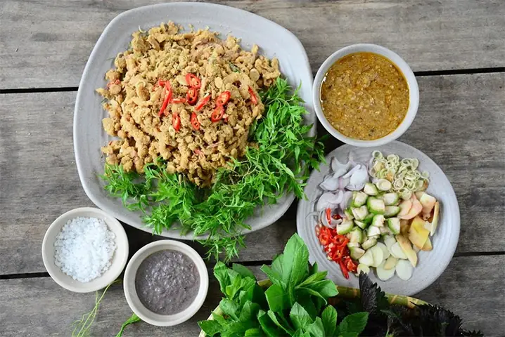 Gỏi Cá Tiến Vua Truyền Thống