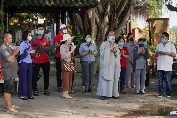 Nhận Biết Cá Trê Bị Ghẻ: Triệu Chứng Điển Hình