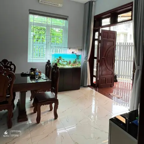 Đặt Bể Cá Ở Vị Trí Thích Hợp