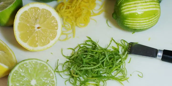 Sử Dụng Vỏ Chanh, Vỏ Cam Để Diệt Ve Chó