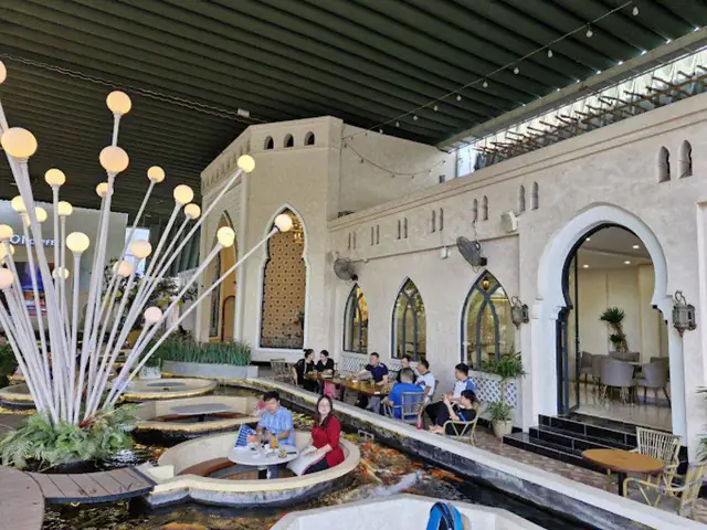 King Koi Coffee – Cà Phê Cá Koi Quận 9 Không Gian Xanh Mát