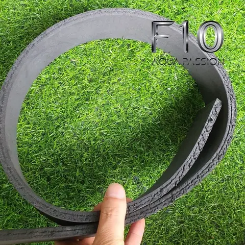 Cao Su Lót Đáy Hồ Cá: Vật Liệu Chống Thấm Tối Ưu Cho Hồ Cá Cảnh