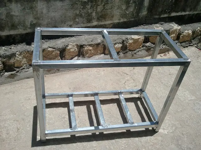 Chân Bể Cá Inox: Cẩm Nang Toàn Tập Từ Chọn Mua Đến Bảo Dưỡng