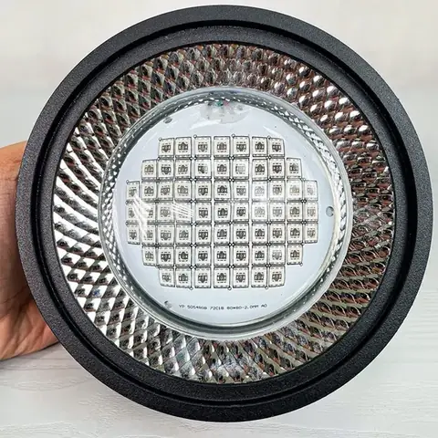 Những Ưu Điểm Nổi Bật Của Đèn Rọi Bể Cá Aquaplus Apollo Series