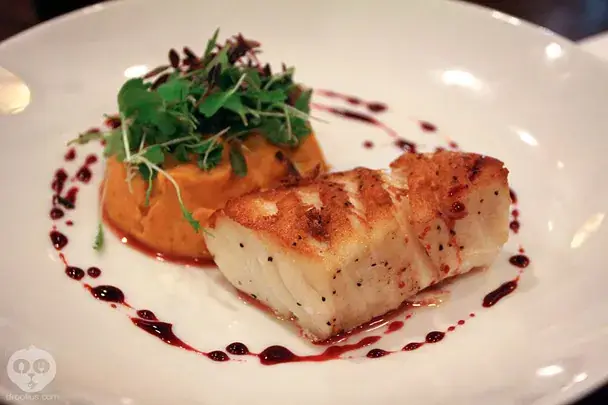 Cá Hồi Chile Áp Chảo Hoàn Hảo Cá Hồi Chile Áp Chảo Hoàn Hảo