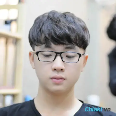 Khuôn Mặt Hình Tròn