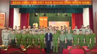 Nâng Cao Công Tác Huấn Luyện, Sử Dụng Chó Nghiệp Vụ Cho Cán Bộ Campuchia Nâng Cao Công Tác Huấn Luyện, Sử Dụng Chó Nghiệp Vụ Cho Cán Bộ Campuchia