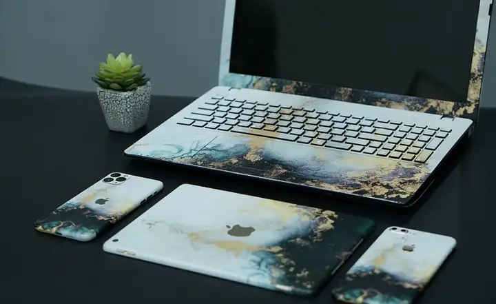 Dán Bể Cá Hà Nội: Kiến Thức Toàn Diện Về Thi Công, Vật Liệu & Bảo Trì