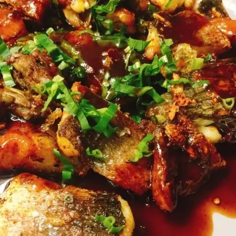 Hoàn Thành Món Cá Lóc Sốt Me. Món Này Dùng Cho Các Dân Nhậu Rất Là Tuyệt Vời.