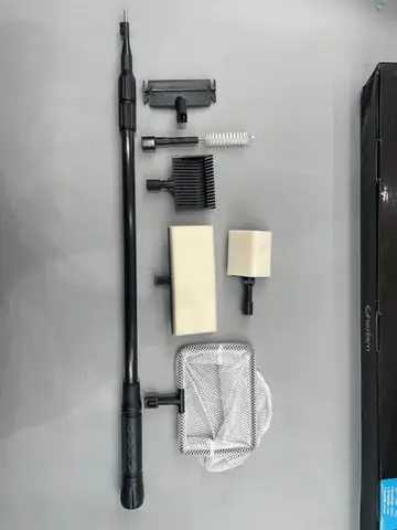 Hướng Dẫn Chi Tiết Cách Sử Dụng Dụng Cụ Lau Kính Hồ Cá Hiệu Quả Tại Hanoi Zoo