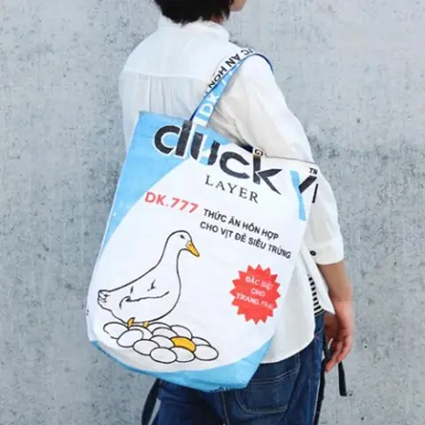 Túi Xách “cám Con Cò” – Hiện Tượng Thời Trang Khuấy Đảo Giới Trẻ Nhật Bản