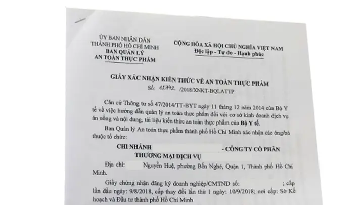 Giấy Dán Hồ Cá Màu Đen: Hướng Dẫn Chi Tiết Từ A-z