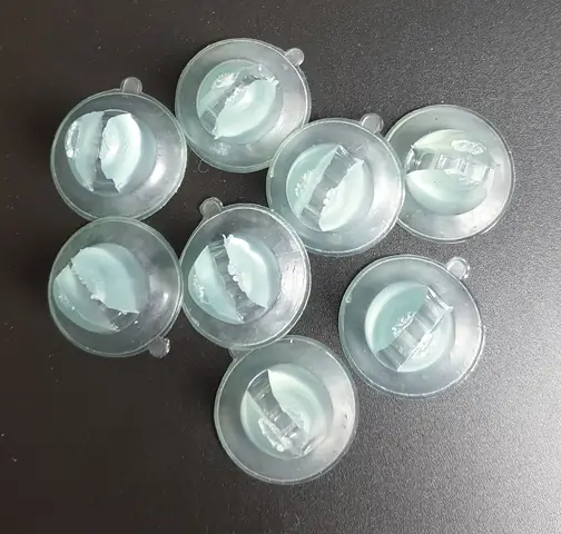 Hít Kính Ngăn Hồ Cá Việt Nam - 10 Cái