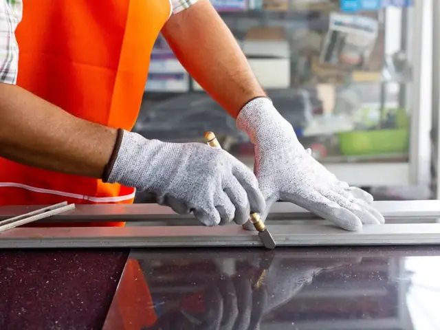 Hướng Dẫn Chi Tiết Các Bước Thi Công Bể Cá Betta 2 Ngăn