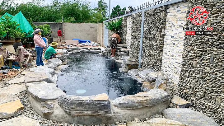 Hình Ảnh Quá Trình Thi Công Hồ Cá Koi Củ Chi Tphcm Hình Ảnh Quá Trình Thi Công Hồ Cá Koi Củ Chi Tphcm