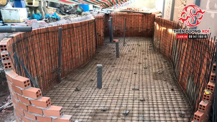 Hình Ảnh Quá Trình Thi Công Hồ Cá Koi Củ Chi Tphcm Hình Ảnh Quá Trình Thi Công Hồ Cá Koi Củ Chi Tphcm