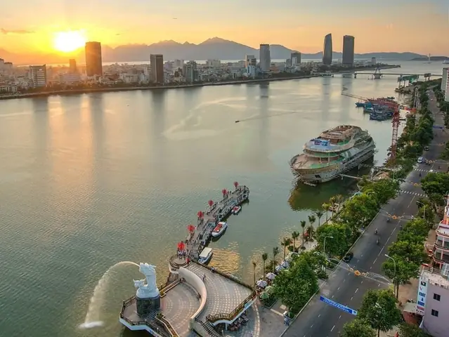 Tượng Cá Chép Hóa Rồng Đà Nẵng Được Xây Dựng Như Thế Nào?