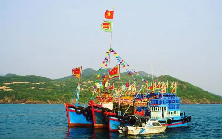 2nghi Thức Lễ Hội Cá Voi Nha Trang