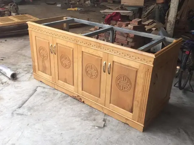 Làm Sao Chọn Chân Gỗ Bể Cá Đẹp Và Bền?