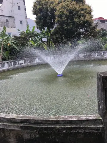 Máy Sục Khí Dạng Bơm Đài Phun Nước