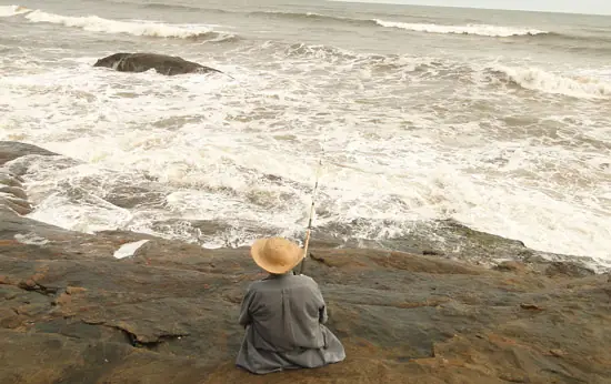 Câu Cá Biển Gần Bờ, Làm Mồi, Cách Câu Và Một Số Lưu Ý