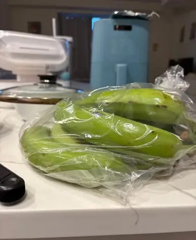 Kinh Nghiệm Nuôi Cá Phượng Hoàng Vàng: Từ A-z Cho Người Mới Bắt Đầu