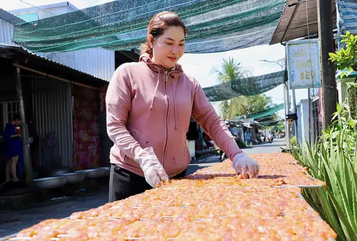 Sống Khỏe Nhờ Kinh Doanh Cá Lau Kiếng - Báo Cần Thơ Online