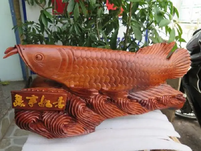 Ý Nghĩa Phong Thủy Tượng Cá Kim Long Chiêu Tài