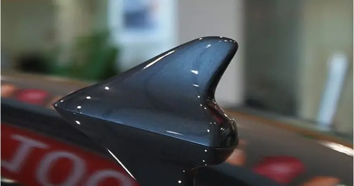 Đi Ôtô Lâu, Nhưng Nhiều Người Chưa Biết Ăng-ten Vây Cá Mập Có Tác ... Đi Ôtô Lâu, Nhưng Nhiều Người Chưa Biết Ăng-ten Vây Cá Mập Có Tác ...