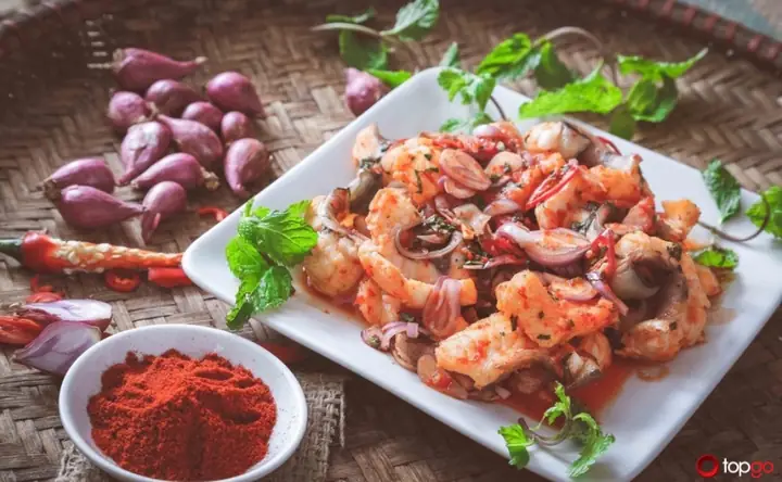 Thực Đơn Cá Lăng Sông Hồng – Tinh Hoa Trong Từng Món Ăn Thực Đơn Cá Lăng Sông Hồng – Tinh Hoa Trong Từng Món Ăn