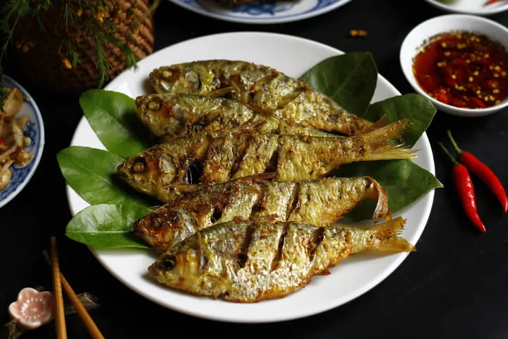 Cá Mòi Chiên