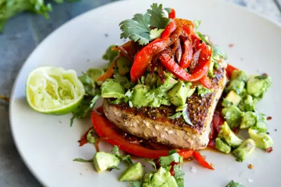 Các Món Ăn Từ Cá Ngừ Đại Dương